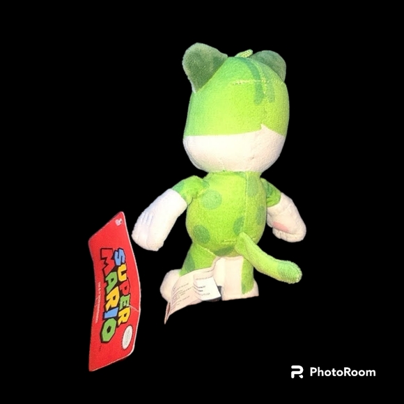 NWT Nintendo Super Mario Luigi In Frog Costume 7 Inch Plush - Picture 3 of 3